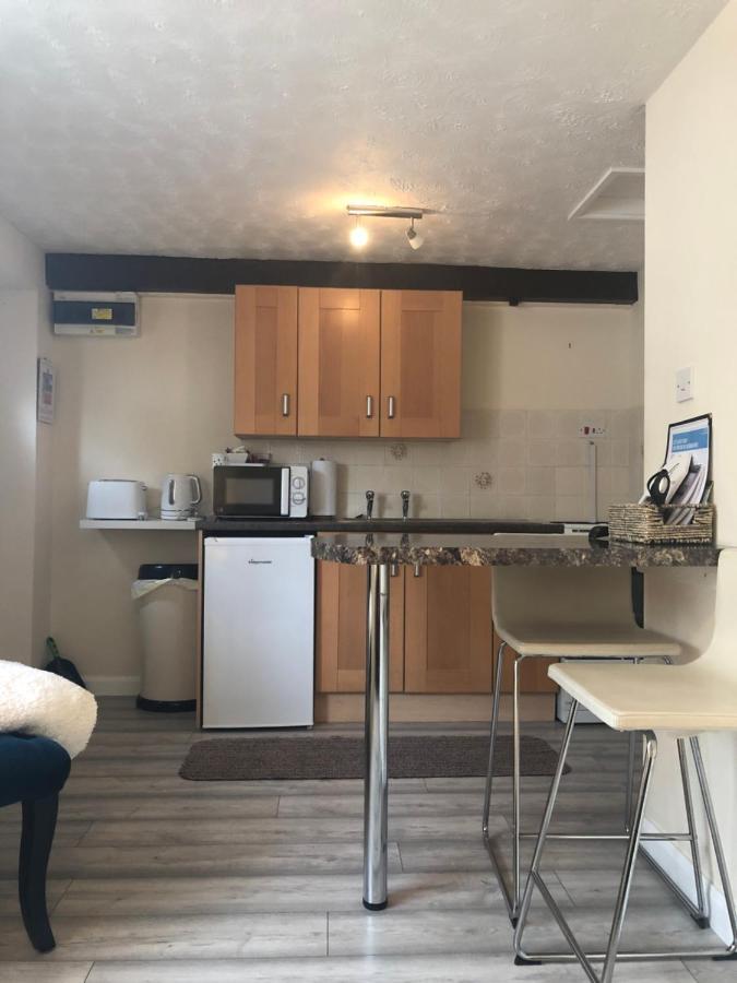 Little Park Holiday Homes Self Catering Cottages 1 & 2 Bedrooms Available Close To Tutbury Castle 외부 사진