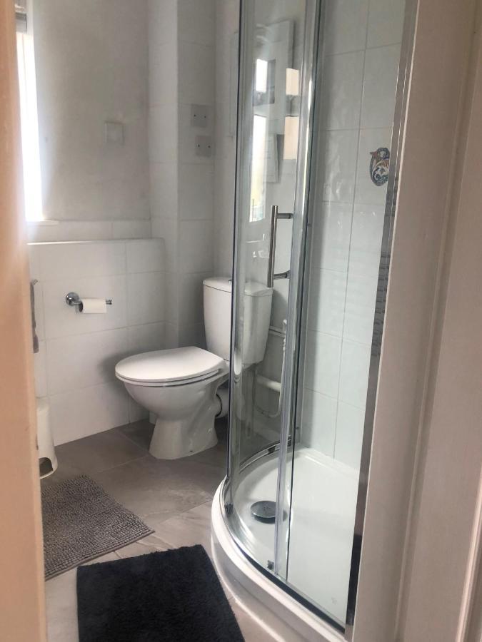 Little Park Holiday Homes Self Catering Cottages 1 & 2 Bedrooms Available Close To Tutbury Castle 외부 사진