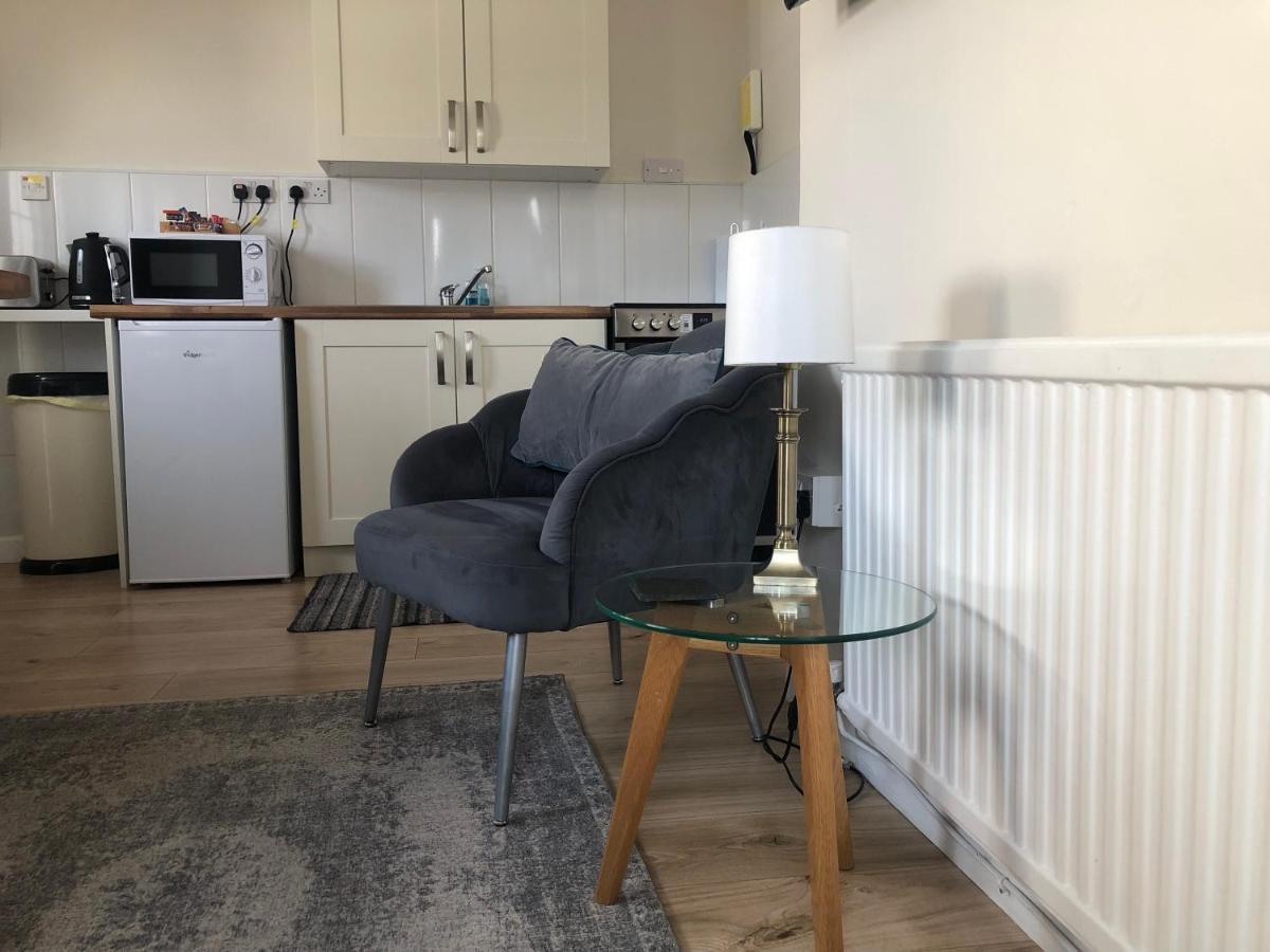 Little Park Holiday Homes Self Catering Cottages 1 & 2 Bedrooms Available Close To Tutbury Castle 외부 사진
