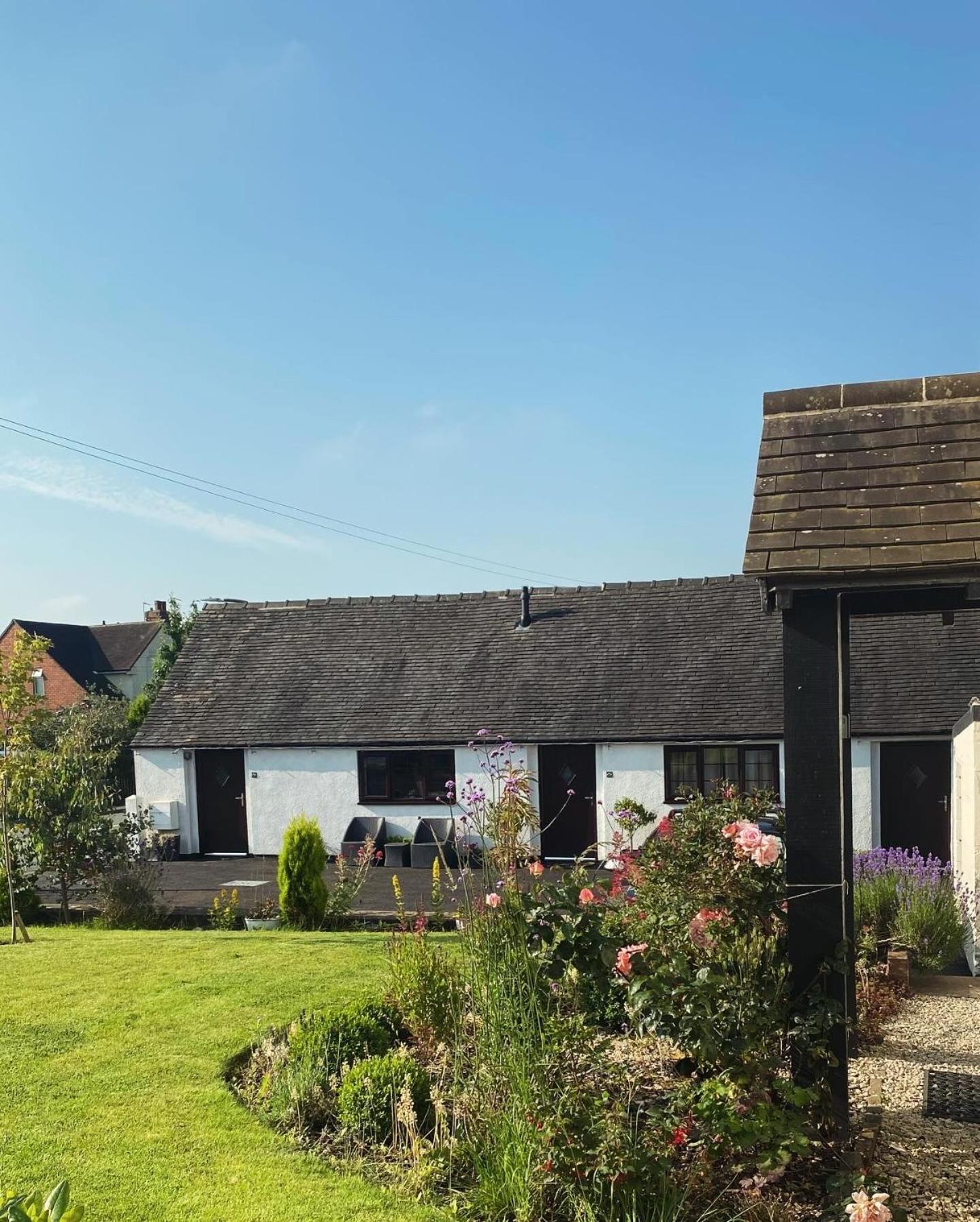 Little Park Holiday Homes Self Catering Cottages 1 & 2 Bedrooms Available Close To Tutbury Castle 외부 사진